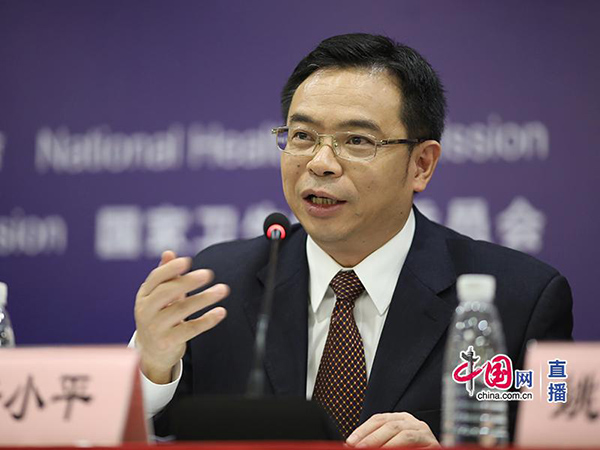 91猫先生
广州市卫生计生委主任唐小平回答记者提问.jpg