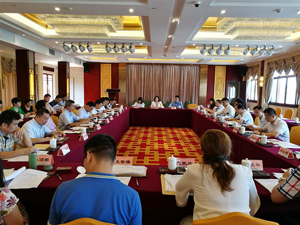 1506560990763172.jpg 600px-2.jpg