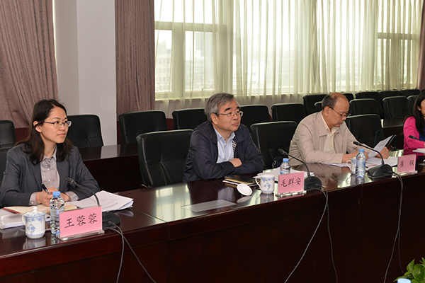 1523666933402458.jpg 2-600px-毛群安局长参加疾控体系调研座谈会.jpg